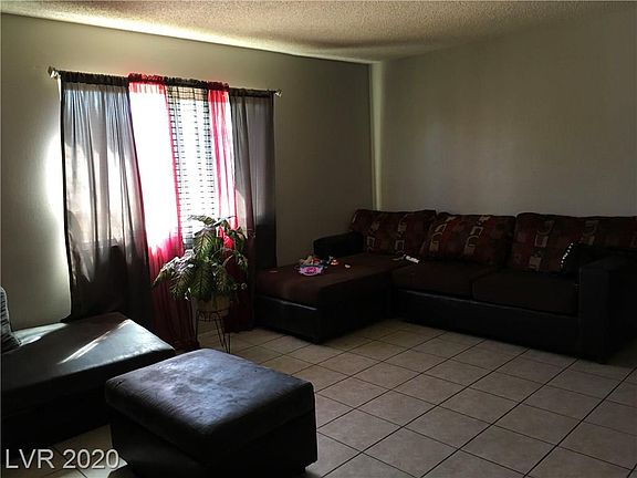 3rd image of 6233 Espinosa Ave