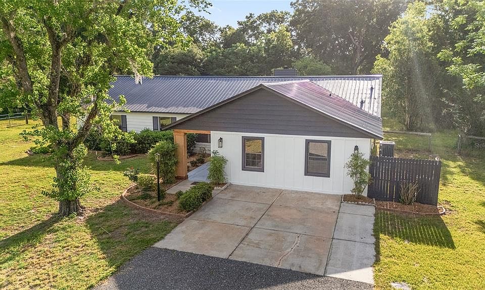 1st image of 10575 SW 27TH AVENUE