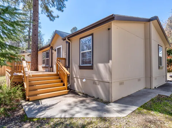 43555 Highway 41, Oakhurst, CA 93644