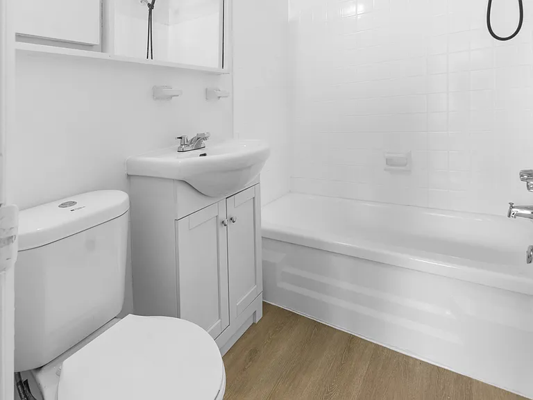 153 Nepean St #105 — Photo 11