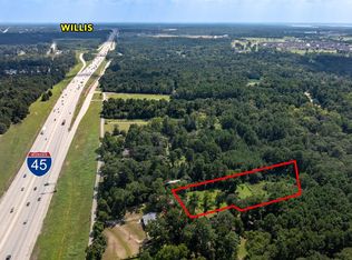 15859 Shatterway Ln, Willis, TX 77318