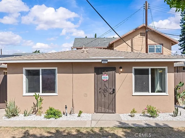 1097 Bonita St — Photo 25