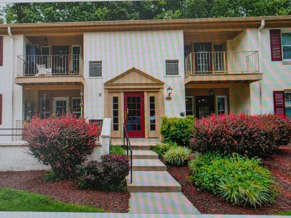 5900 Kingsford Rd APT C, Springfield, VA 22152