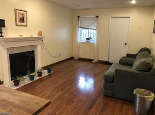 89 Tennyson Dr, Plainsboro, NJ 08536