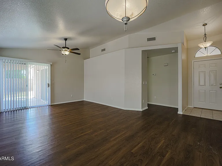 4807 W Ponderosa Ln — Photo 4