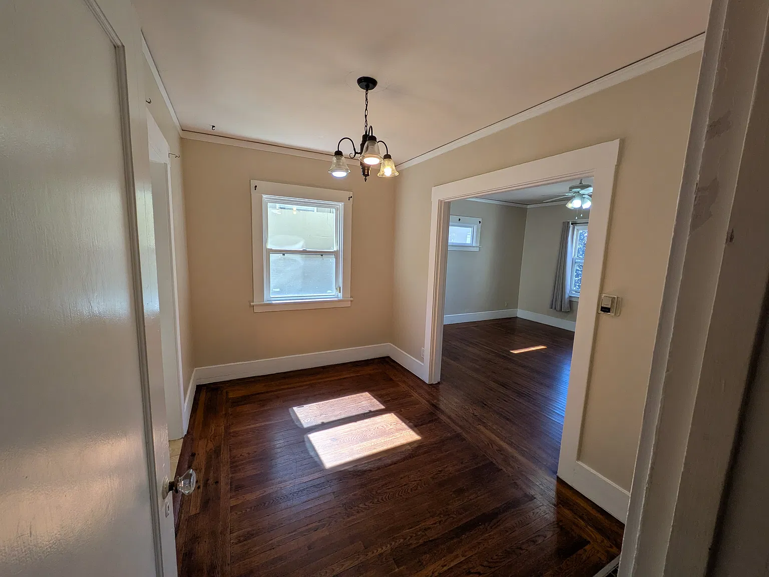 1 bed, 950 sqft, $1,950 — Photo 4