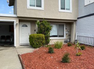 33226 Great Salt Lake Dr, Fremont, CA 94555