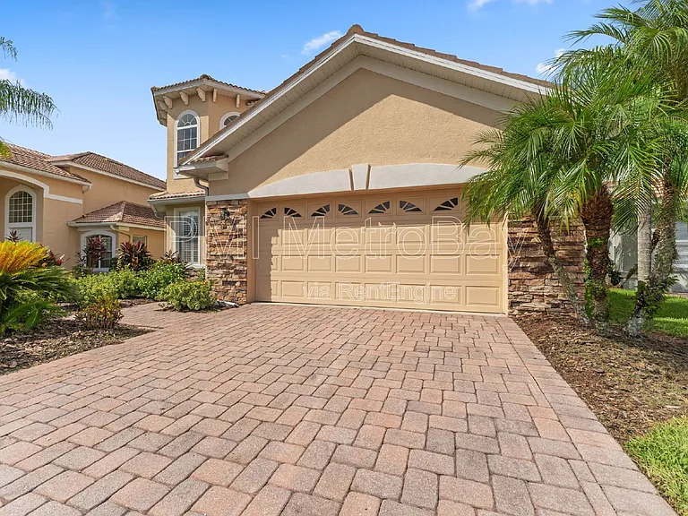 10886 Cory Lake Dr — Photo 11