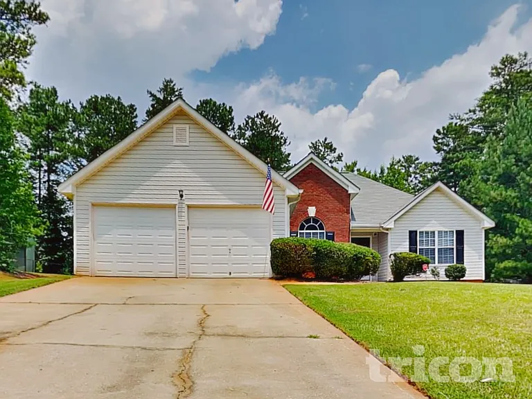 253 Cobblestone Ln — Photo 1