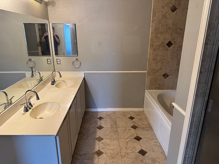 4612 Bellcrest Dr — Photo 9
