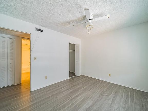 4th image of 5504 Pokeweed Ct #155