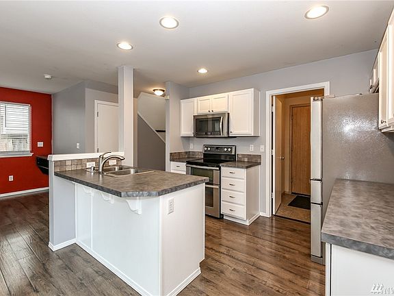5th image of 10519 197th Street Ct E