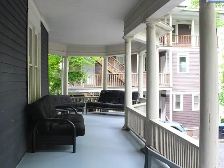 123 Highland Pl #3 — Photo 2