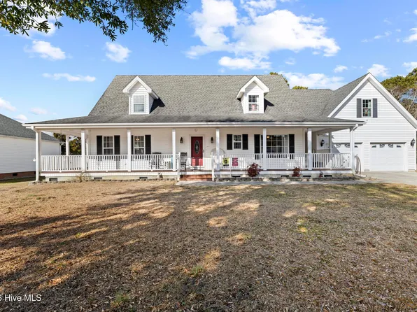 137 Skipper Court, Newport, NC 28570