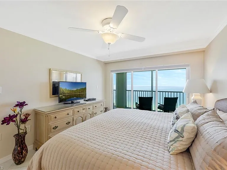 26000 Hickory Blvd #606 — Photo 12