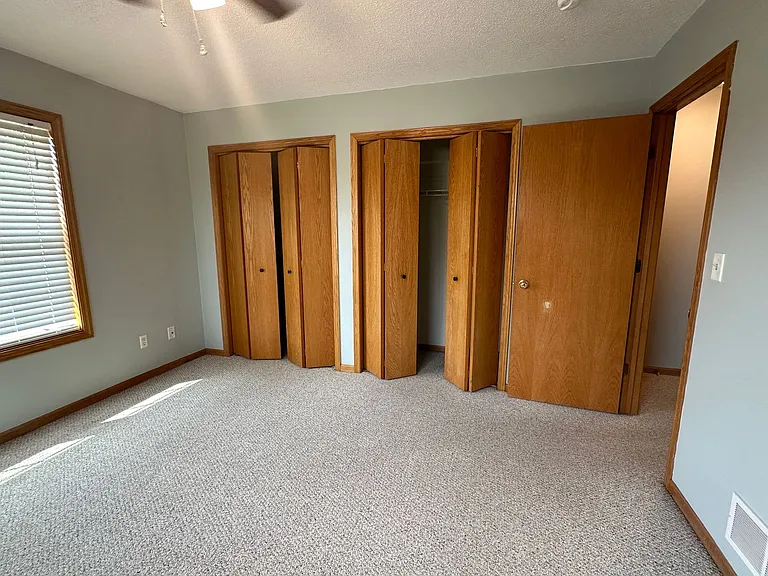 6194 S Pointe Dr SW — Photo 11