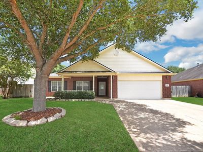 1400 Mockingbird Bnd, Sealy, TX, 77474
