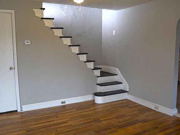 2nd image of 210 N Academy Ave