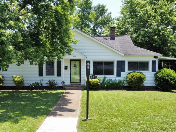 621 S Church St, Forest City, NC 28043
