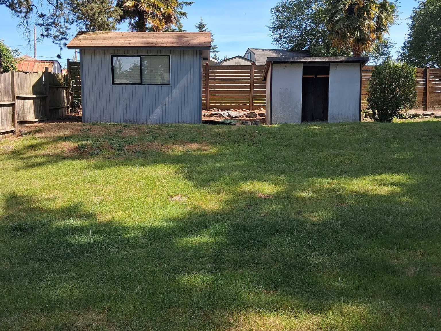 2 bed, 840 sqft, $2,300 — Photo 2