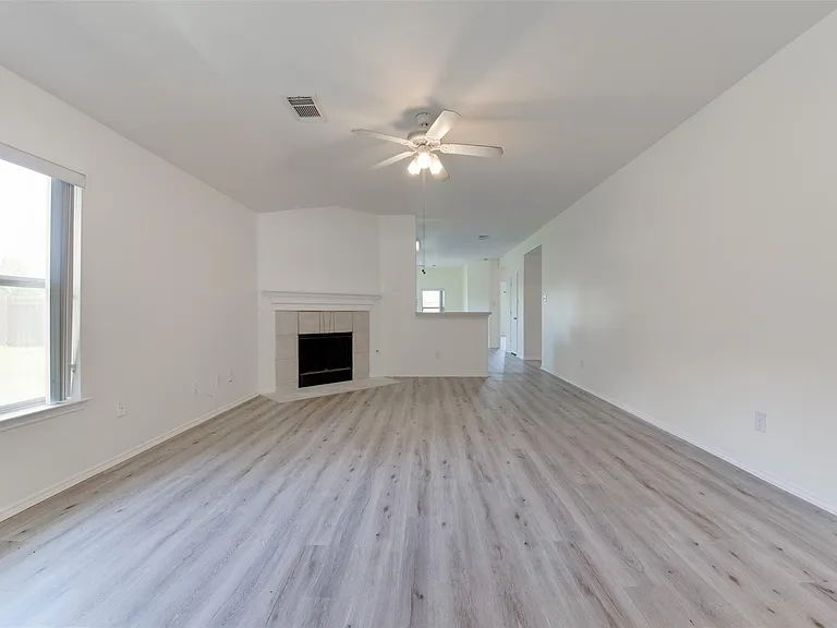 5918 Laramie River Ct — Photo 7