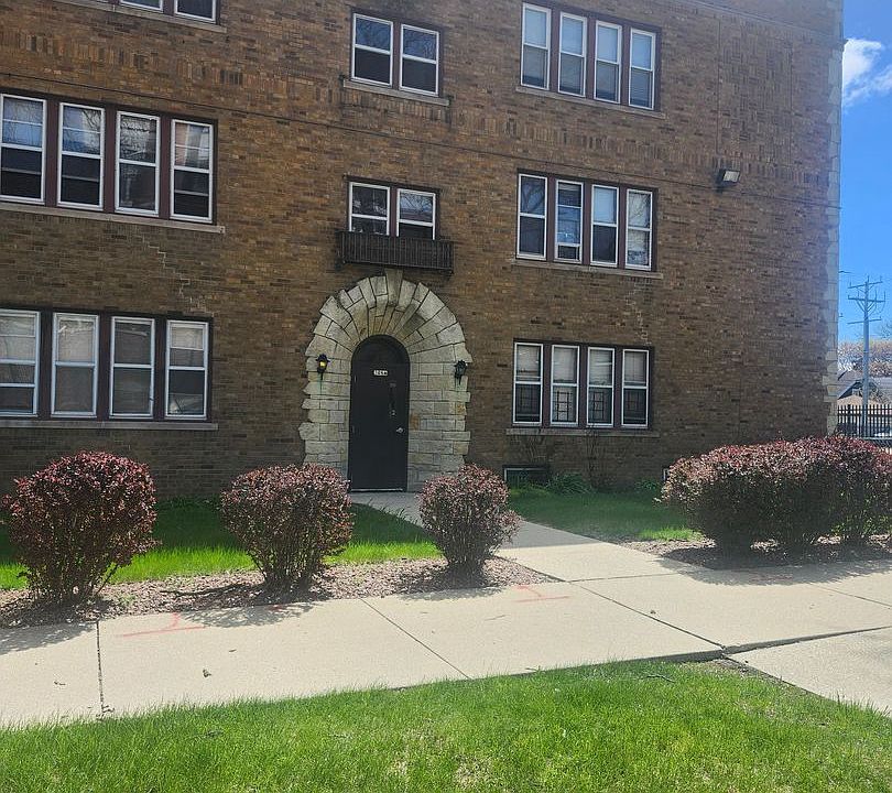 1st image of 3066 N 49th St APT 5