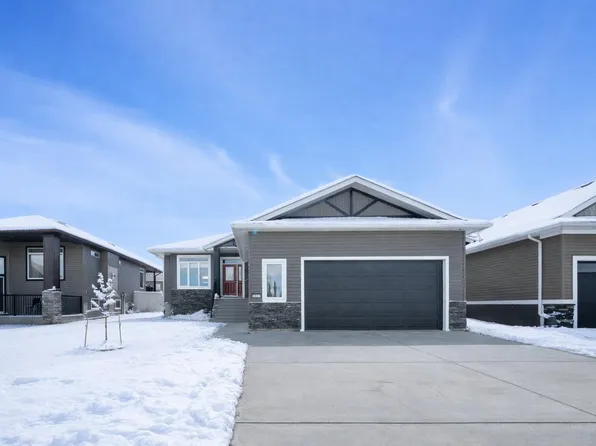 6511 57th St, Olds, AB T4H 0C9