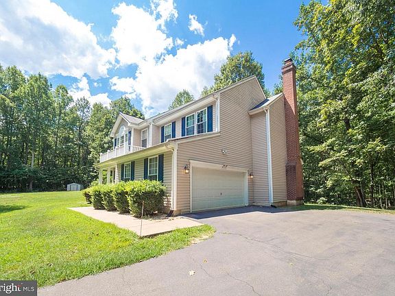 2nd image of 11306 Old Holly Ln