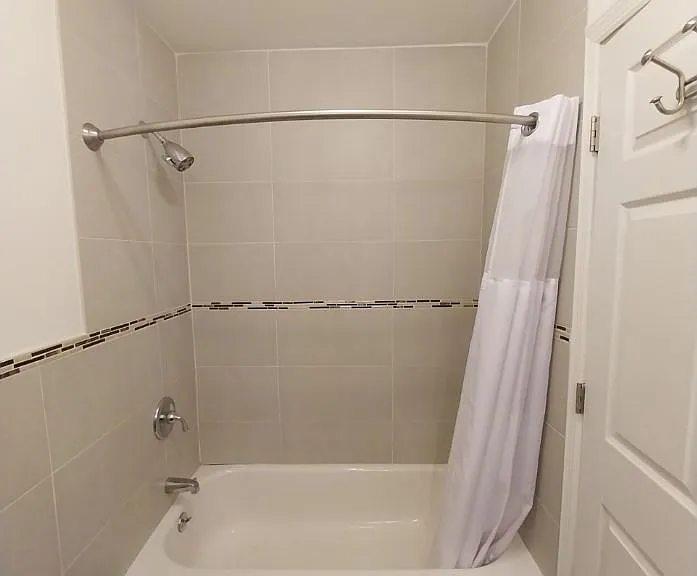 31-23 Crescent St #21D — Photo 6