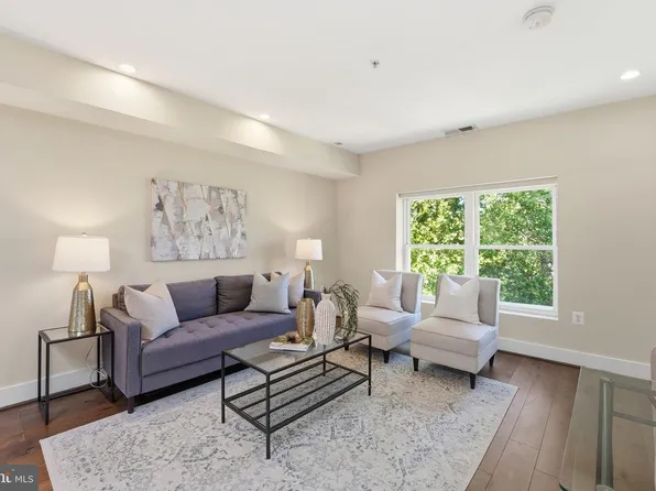 1917 2nd St NE APT 301, Washington, DC 20002