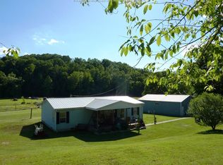 1674 Elk Fork Rd, Gay, WV 25244