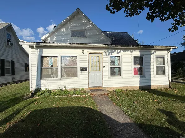 425 Dewey St, Monticello, IN 47960