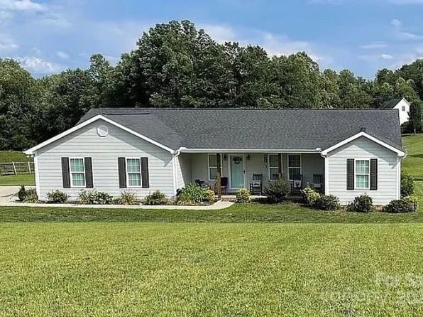 210 Thompson Rd, Rutherfordton, NC 28139