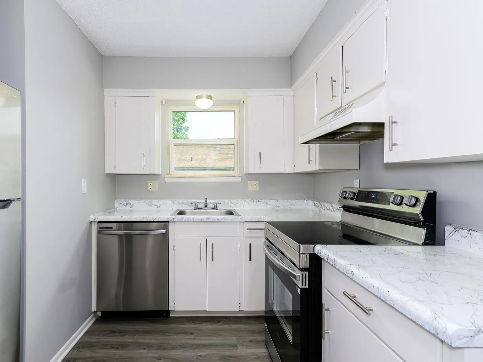Parkville Place Apartments — Photo 2
