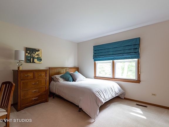 4th image of 1309 Annie Ln