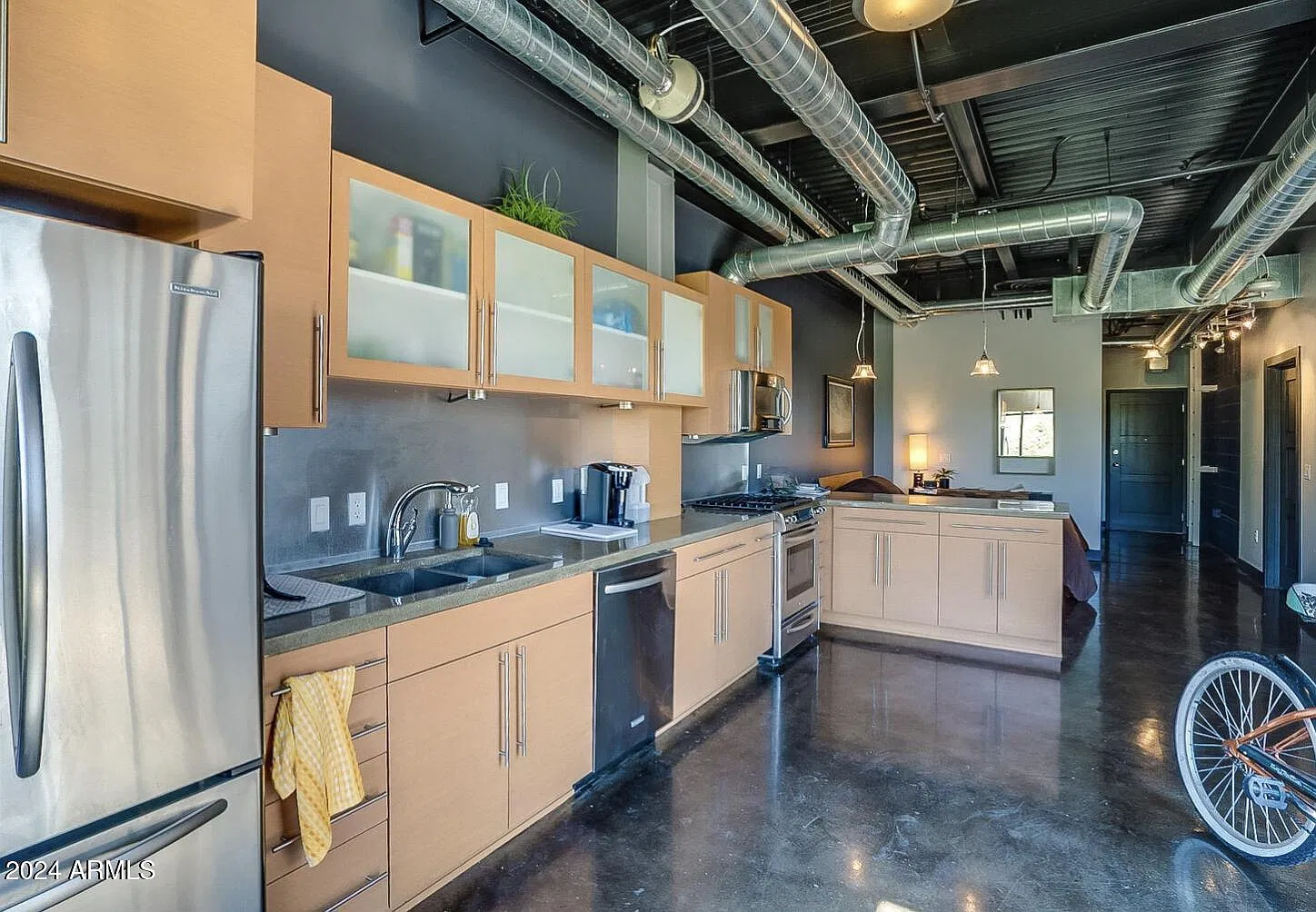 1 bed, 1.0 bath, 813 sqft, $2,500 — Photo 4