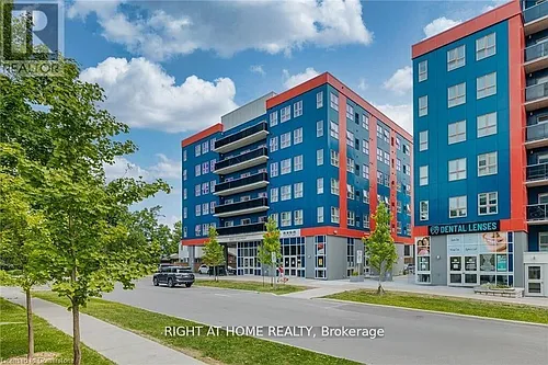 250 Albert St #102 Photo 1
