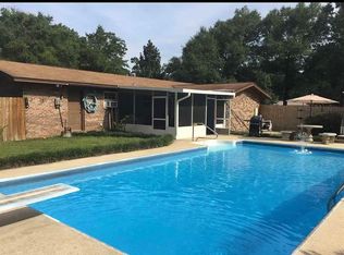 5331 Kenneth Rd, Milton, FL 32583