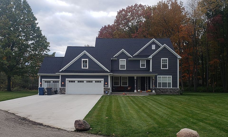 1st image of 10640 Woodlawn Ct