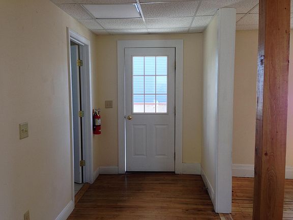 entrance from inside apartment