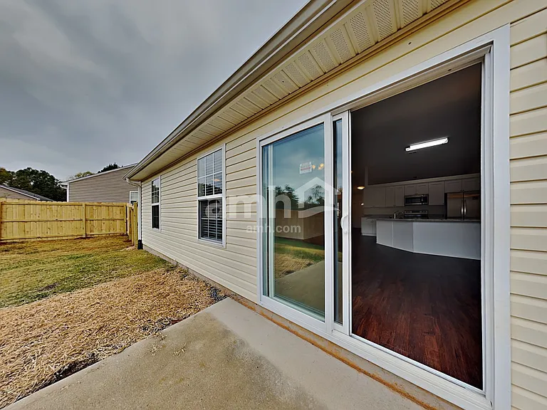 14 Annika Ct — Photo 20