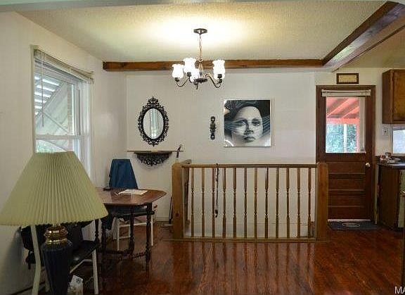 4th image of 8100 Underhill Dr
