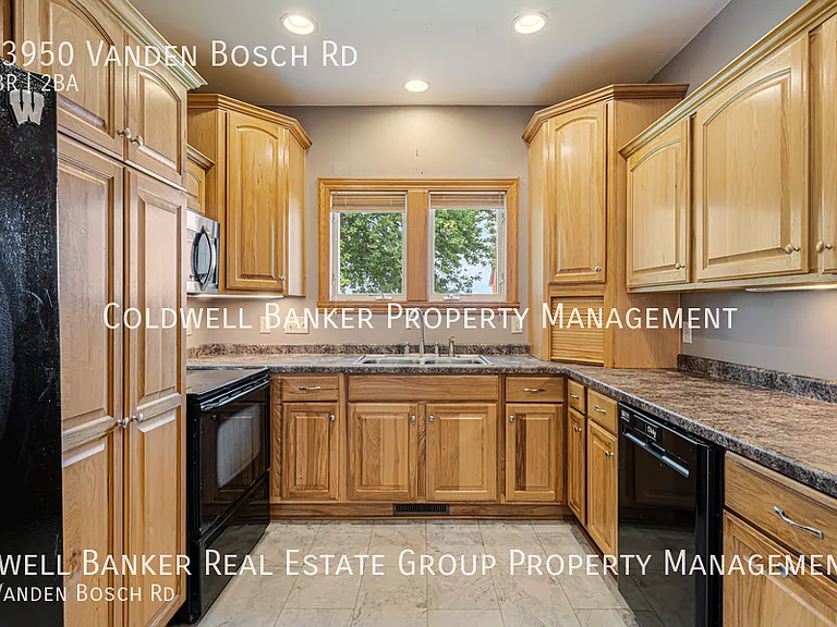 N3950 Vanden Bosch Rd — Photo 9