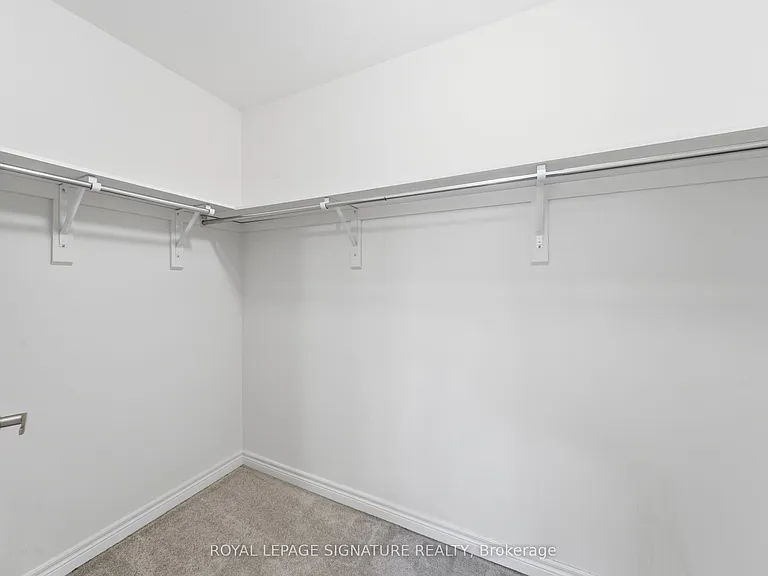 124 Chandler Ter — Photo 31