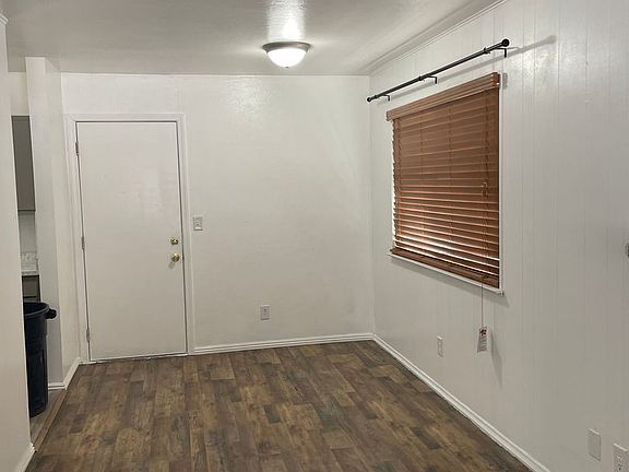 4th image of 3685 Tamarack Ave APT 1