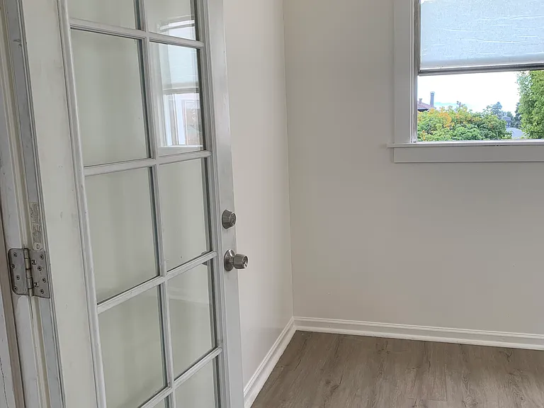 1522 Oxford St #1522 — Photo 13