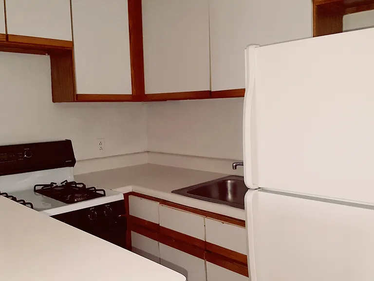 644 W Wrightwood — Photo 11