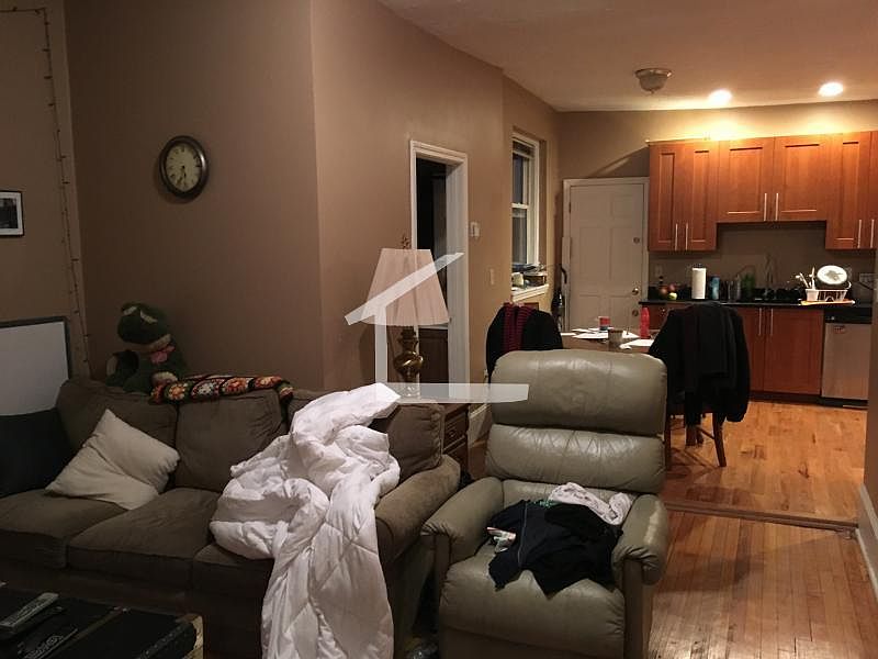 2nd image of 6 Glenville Ave #Lm4