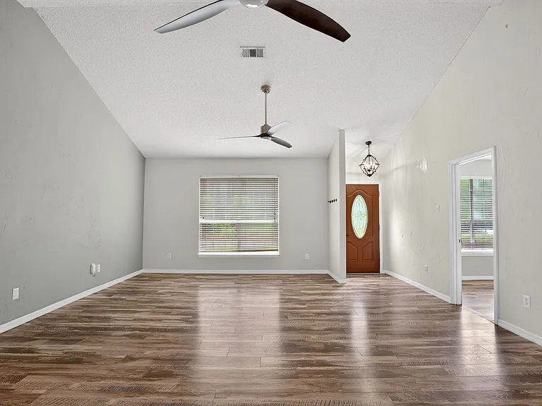 7832 Hilo Pl — Photo 9