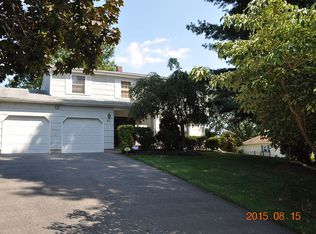 87 Lexington Rd, Freehold, NJ 07728